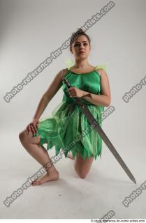 2020 01 KATERINA KNEELING POSE WITH SWORD (2)